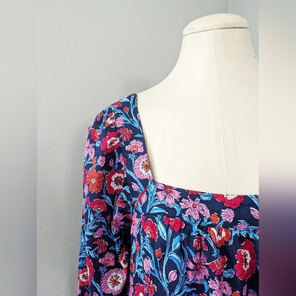 NWT $138 Vineyard Vines Tisbury Floral Square Neck Top Blouse Peasant Size Small - Picture 3 of 6